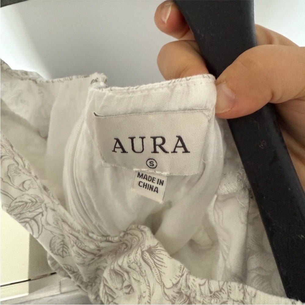 Aura Ivory Floral Long Sleeve Dress - Picture 3 of 4